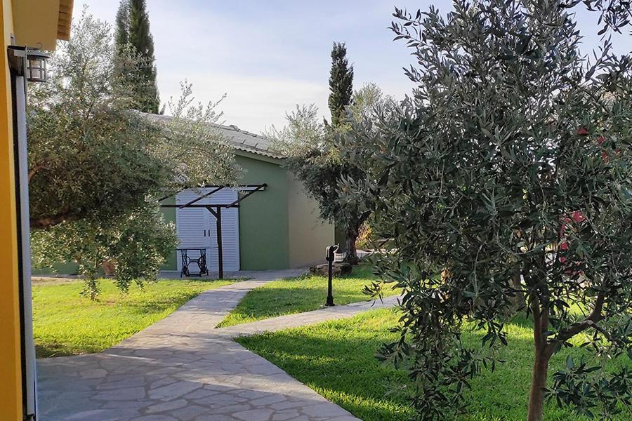 Socrates Organic Village - Wild Olive Mesolóngion Екстериор снимка